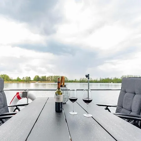 Hausboot Achat Botel Zehdenick